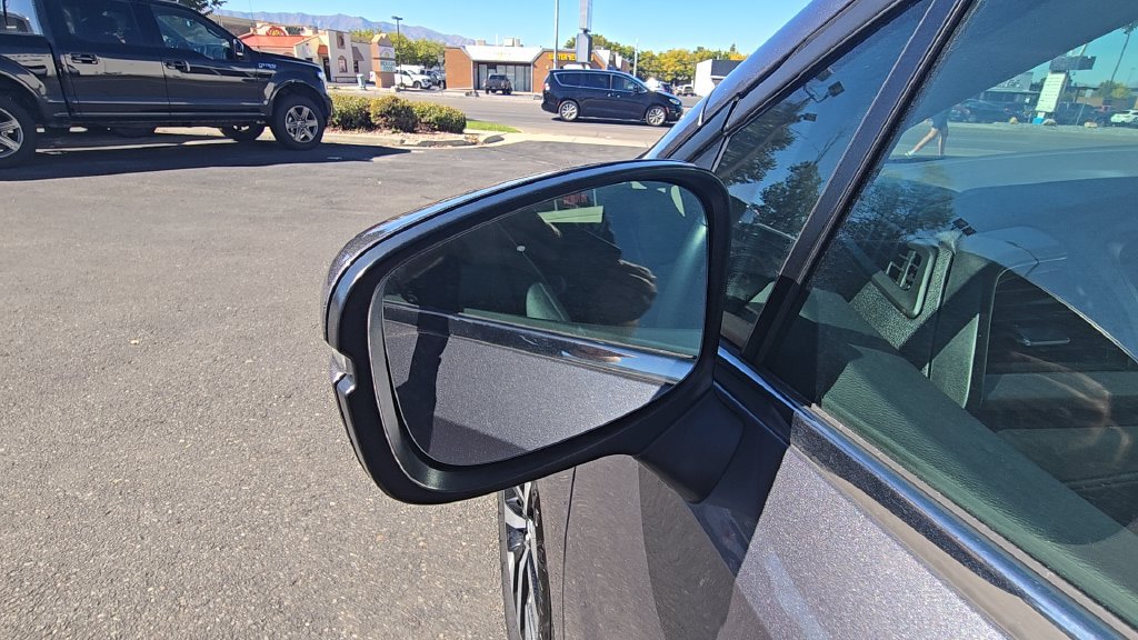 Used 2025 Honda Odyssey EX-L image 35