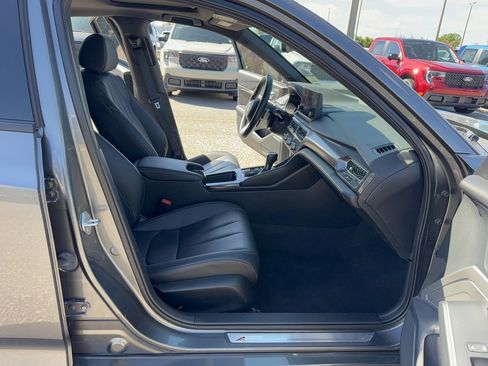 Used 2023 Acura Integra A-Spec image 13