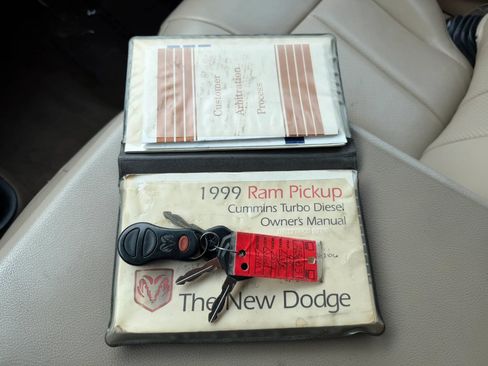 Used 1999 Dodge Ram 2500 Truck 4x4 Quad Cab image 51