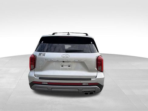 Used 2025 Hyundai Palisade SEL FWD image 5