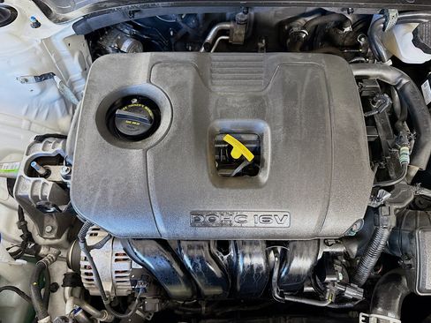 Used 2022 Kia Forte LXS FWD image 38