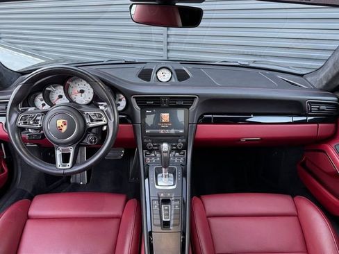 Used 2019 Porsche 911 Turbo image 16