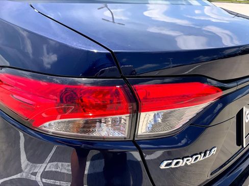 Used 2024 Toyota Corolla LE FWD image 37