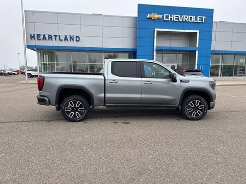 Used 2024 GMC Sierra 1500 AT4 w/ AT4 Premium Package AWD/4WD image 7