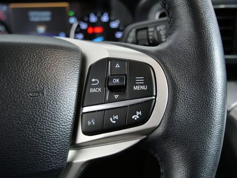 Certified 2024 Ford Explorer XLT w/ Equipment Group 202A AWD/4WD image 25