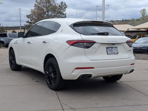Used 2022 Maserati Levante GT AWD/4WD image 7