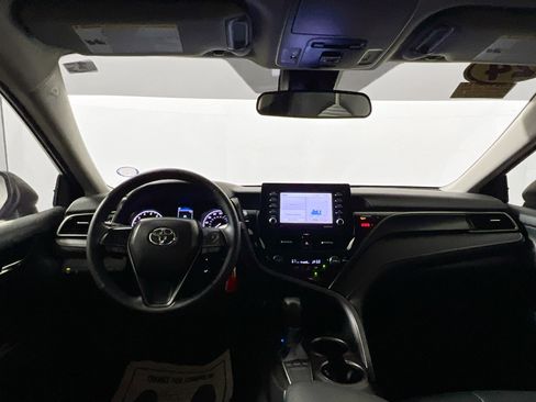 Used 2024 Toyota Camry SE FWD image 28