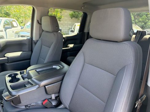Used 2020 Chevrolet Silverado 1500 Custom w/ Custom Value Package RWD image 21