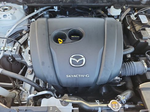 Used 2023 MAZDA CX-50 2.5 S w/ Preferred Plus Pkg AWD/4WD image 16