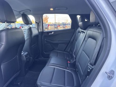 Used 2022 Ford Escape SEL image 21