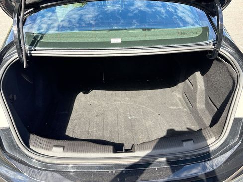 Used 2017 Chevrolet Cruze LT w/ Sun And Sound Package image 27