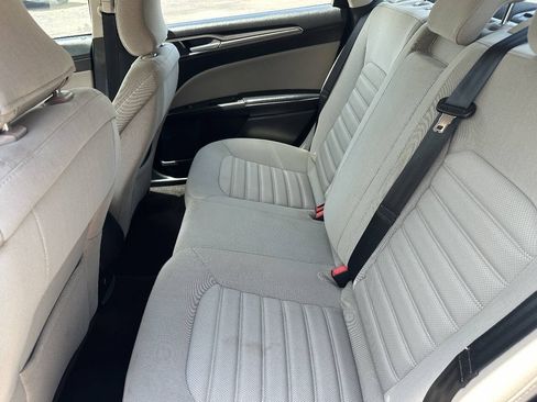 Used 2018 Ford Fusion S FWD image 11