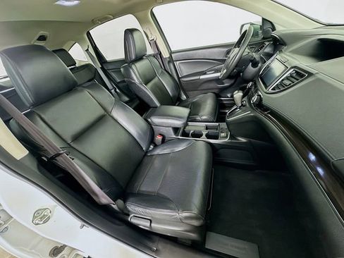 Used 2016 Honda CR-V Touring image 8