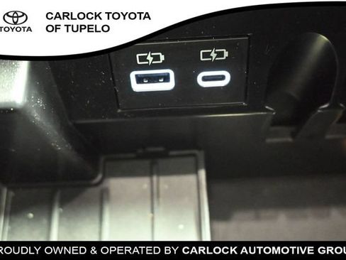 Used 2026 Toyota Tundra Platinum w/ TRD Off-Road Package AWD/4WD image 43
