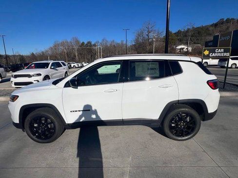 New 2026 Jeep Compass Latitude image 6