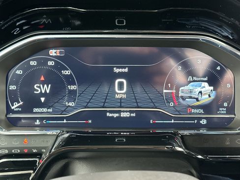 Used 2024 GMC Sierra 1500 Elevation image 23