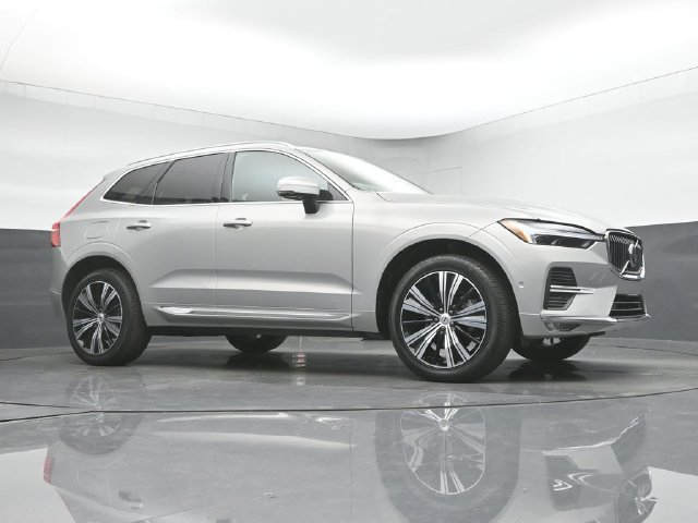 Used 2023 Volvo XC60 B5 Plus w/ Protection Package FWD image 31