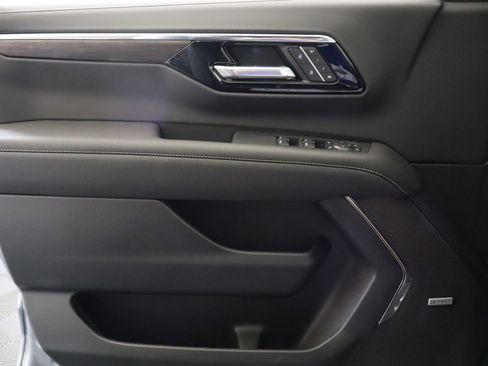 New 2025 Chevrolet Suburban Premier w/ LPO, Illumination Package image 35