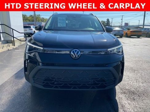 New 2025 Volkswagen Taos SE image 7