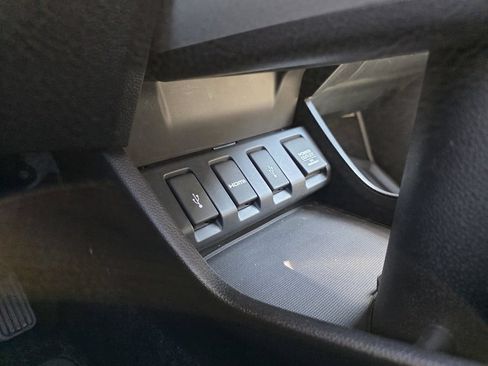 Used 2016 Honda HR-V EX image 27
