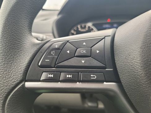 Certified 2025 Nissan Altima 2.5 SV FWD image 28
