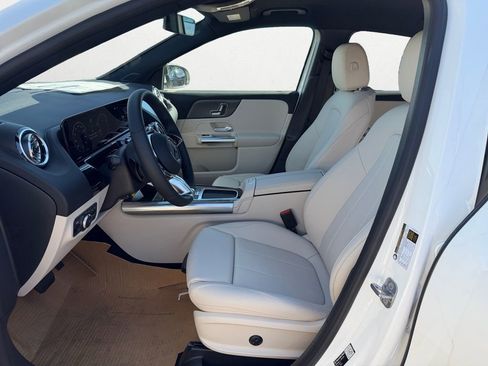 New 2026 Mercedes-Benz GLA 250 image 10