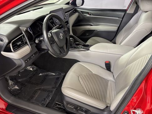 Used 2023 Toyota Camry SE FWD image 21