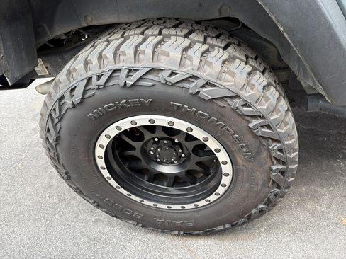 Used 2015 Jeep Wrangler Sport image 13