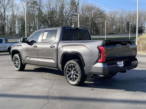 Used 2024 Toyota Tundra Platinum image 3