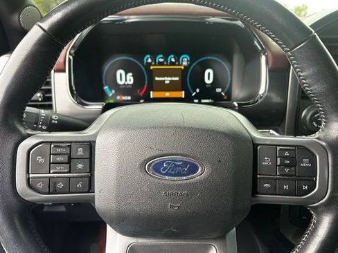 Used 2022 Ford F150 Lariat w/ Equipment Group 502A High AWD/4WD image 12