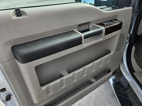 Used 2008 Ford F250 Lariat AWD/4WD image 11