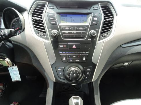 Used 2015 Hyundai Santa Fe Sport FWD image 16