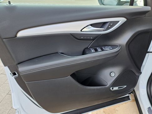 New 2026 Buick Envision Avenir image 13