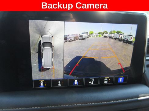 Certified 2023 GMC Yukon AT4 w/ AT4 Premium Package AWD/4WD image 20