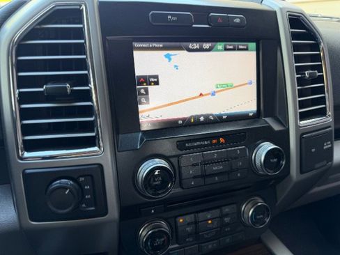 Used 2015 Ford F150 Lariat w/ Equipment Group 502A Luxury image 2