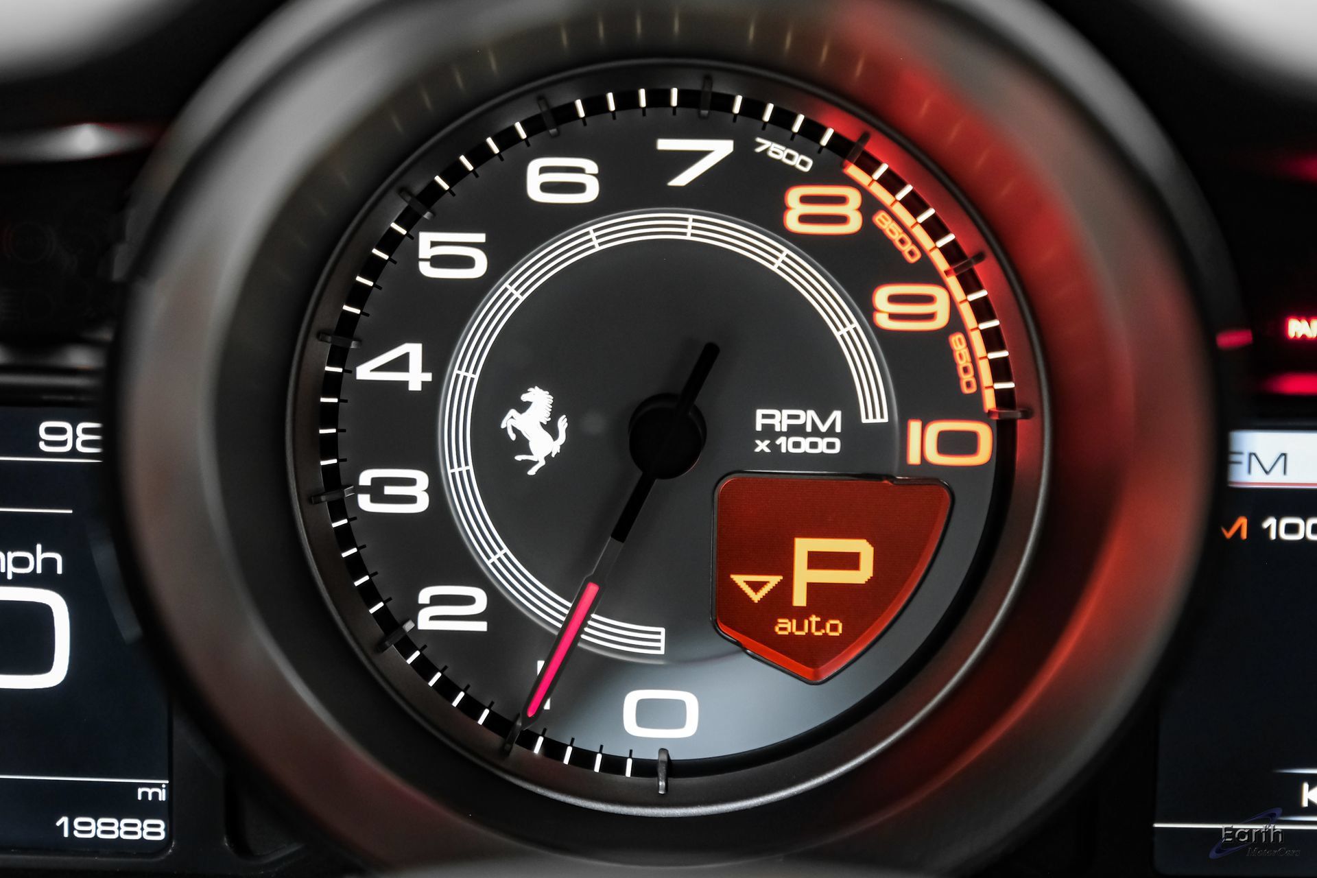 Used 2017 Ferrari 488 GTB RWD image 97