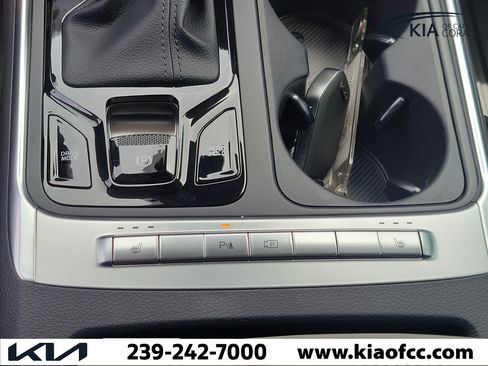New 2026 Kia Carnival EX FWD image 29