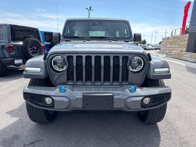 Used 2023 Jeep Wrangler Unlimited Sahara AWD/4WD image 8
