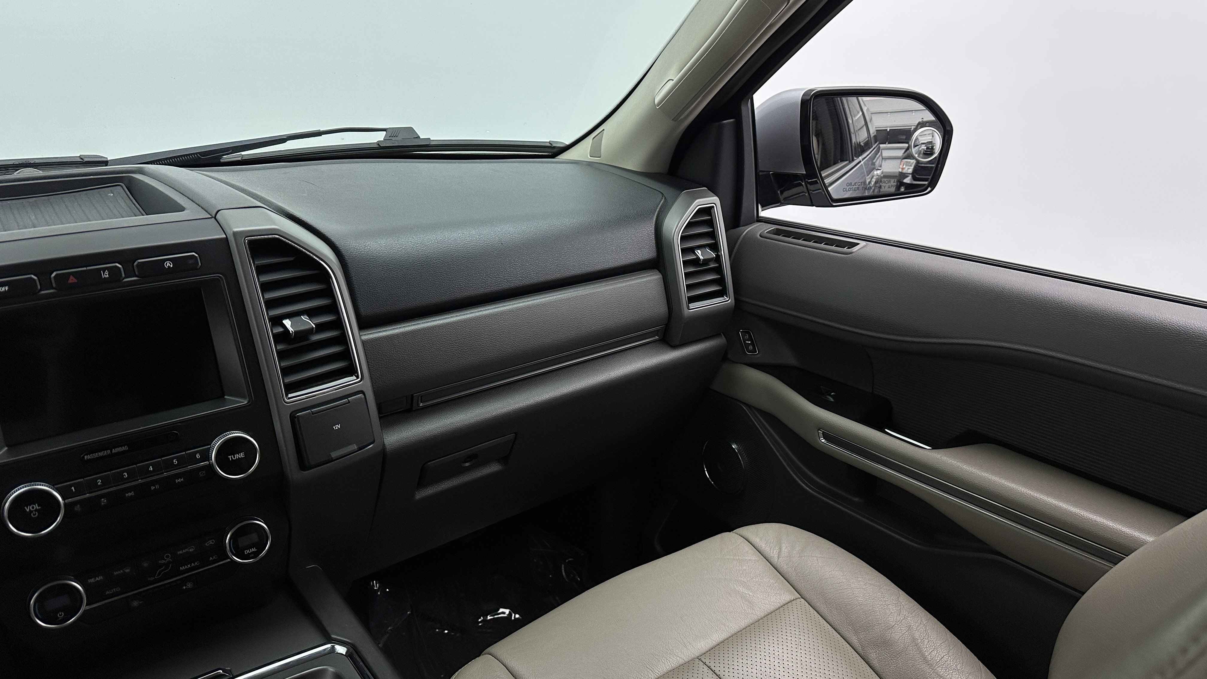 Used 2020 Ford Expedition Max XLT RWD image 32