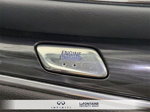 Used 2018 Buick Enclave Essence image 17