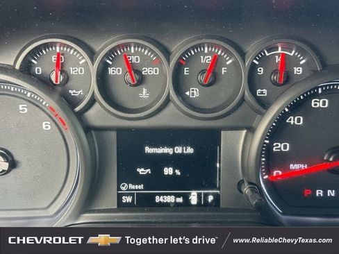 Used 2020 Chevrolet Silverado 1500 Custom w/ Infotainment Package RWD image 18