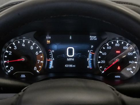 Certified 2025 Jeep Compass Limited AWD/4WD image 14