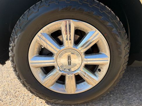 Used 2007 Lincoln MKX AWD image 21