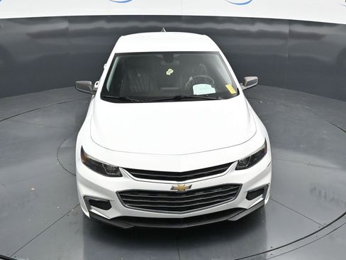 Used 2017 Chevrolet Malibu LS FWD image 19