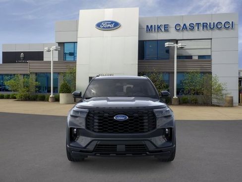 New 2026 Ford Explorer ST-Line w/ ST-Line Street Pack AWD/4WD image 7