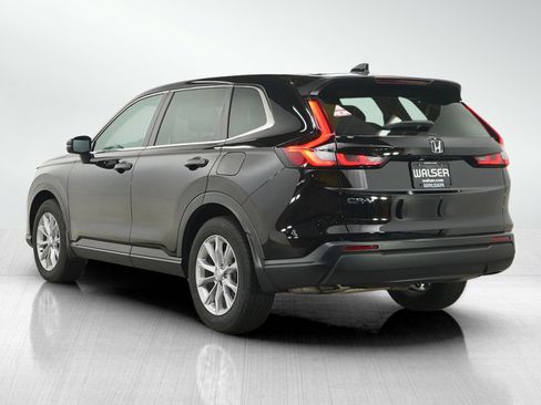 Used 2024 Honda CR-V EX image 3