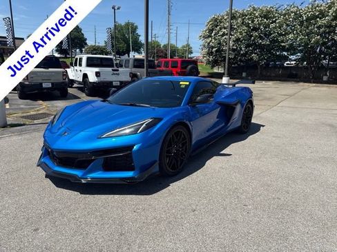 Used 2026 Chevrolet Corvette Z06 w/ Z07 Performance Package RWD image 7