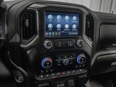 Used 2020 GMC Sierra 2500 AT4 w/ AT4 Premium Package image 27