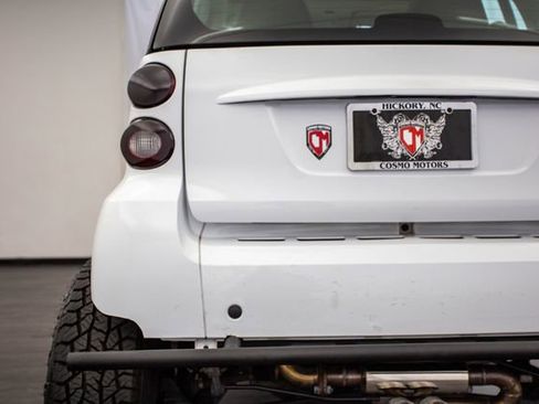 Used 2013 smart fortwo Coupe image 31