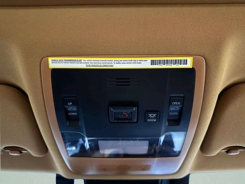 Used 2024 Lexus ES 350 w/ Premium Package FWD image 22